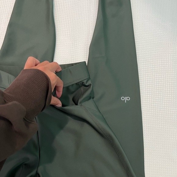 alo NWOT high-waist 4 pocket utility legging Size XXS - Picture 3 of 6